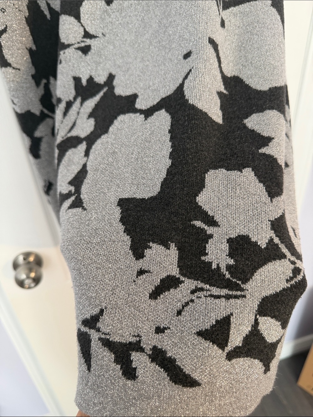Calvin Klein Metallic Floral Knit Sweater Dress – Size XL - Picture 5 of 13